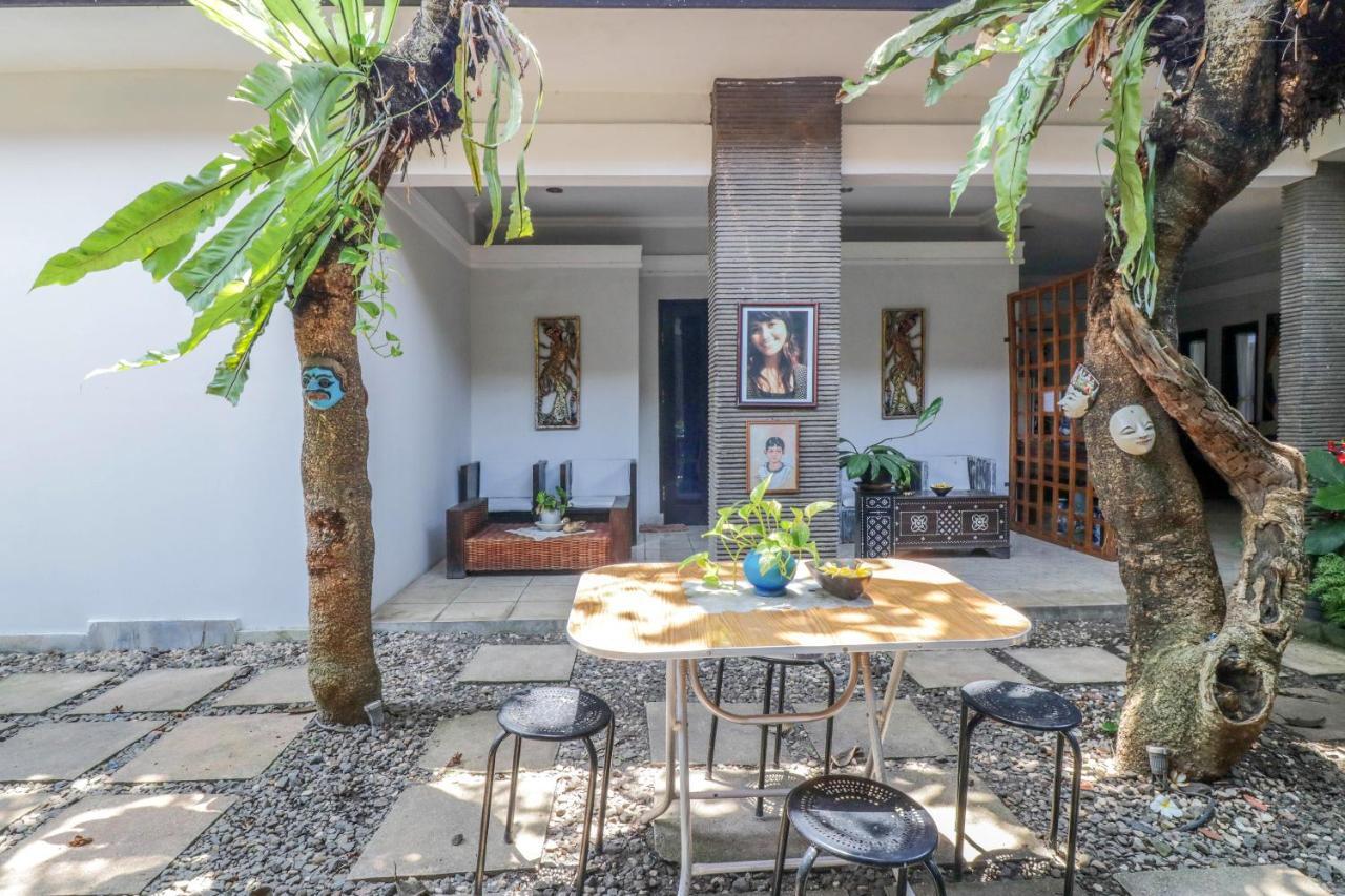 Oyo 1757 Villa Dende Ломбок Экстерьер фото